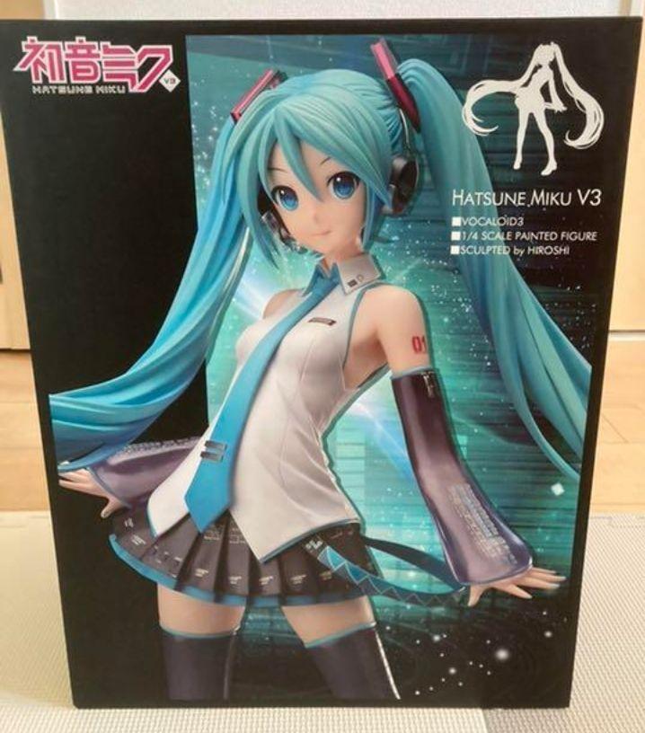 VOCALOID3 Hatsune Miku V3 1/4 PVC Figure FREEing B-style from From Japan