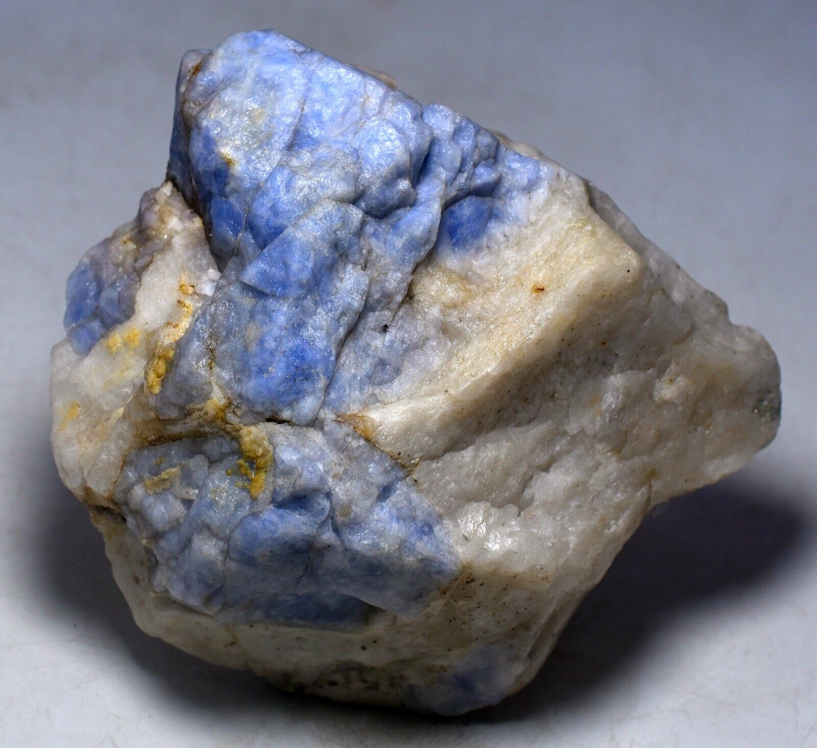 441 GM Breathtaking Rare Hackmanite Gemmy Crystals Mineral Specimen @Afghanistan