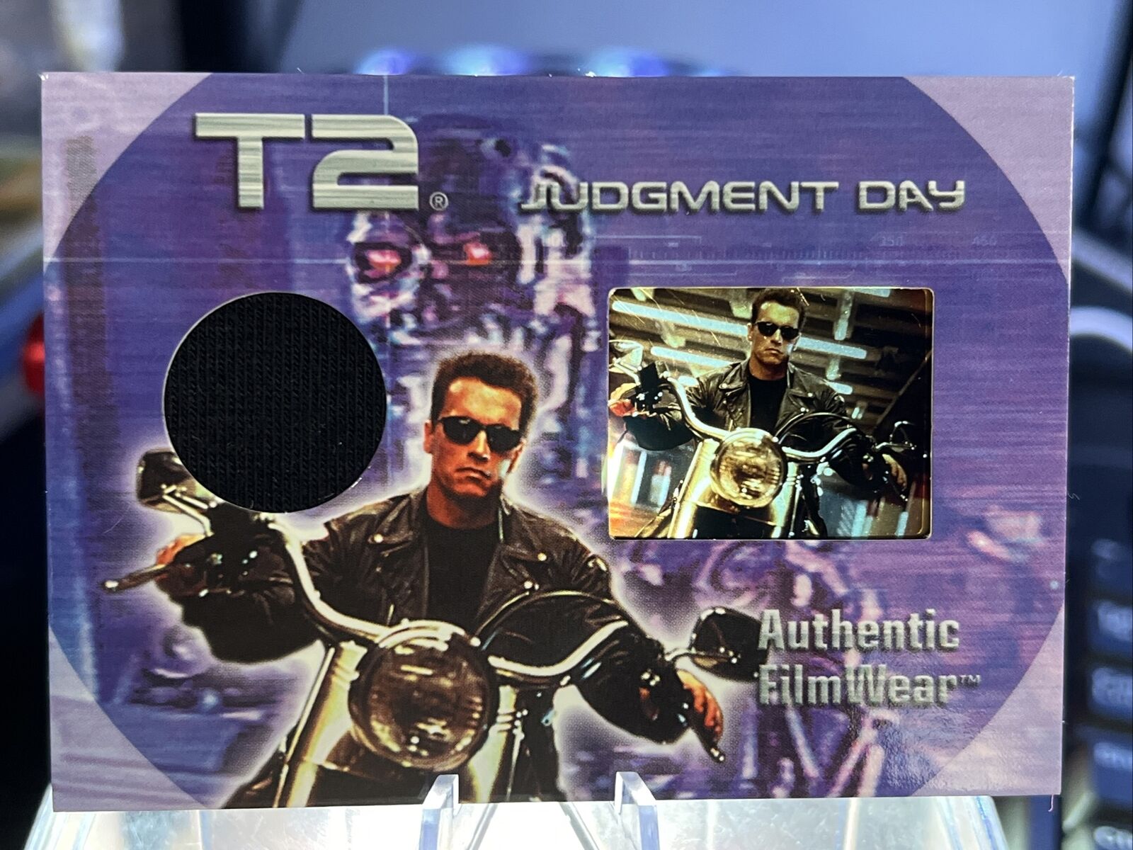Arnold Schwarzenegger 2003 Terminator 2 T2 FilmCardz Film Wear Leather Relic CT1