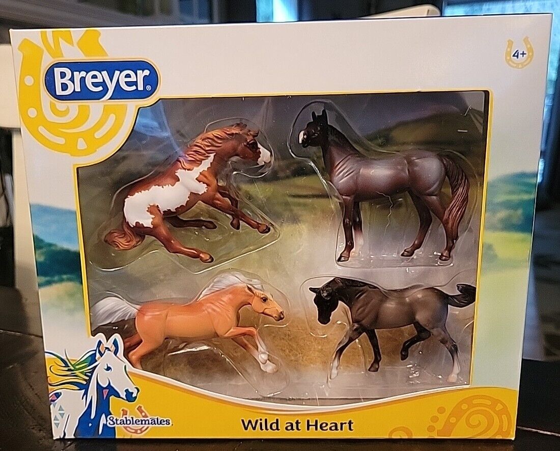 2018 BREYER STABLEMATES WILD AT HEART 4 HORSE COLLECTION - NEW - DISCONTINUED 