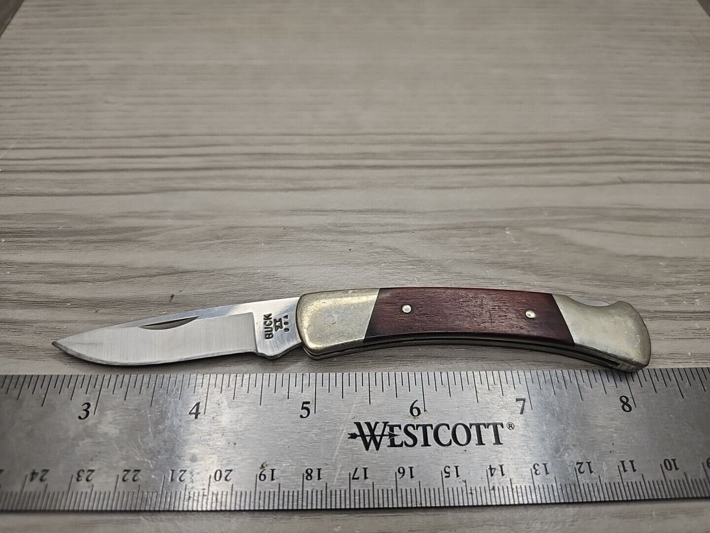 Vintage 2002 Buck USA 505 Knight Wood Handle Lock Back Pocket Knife