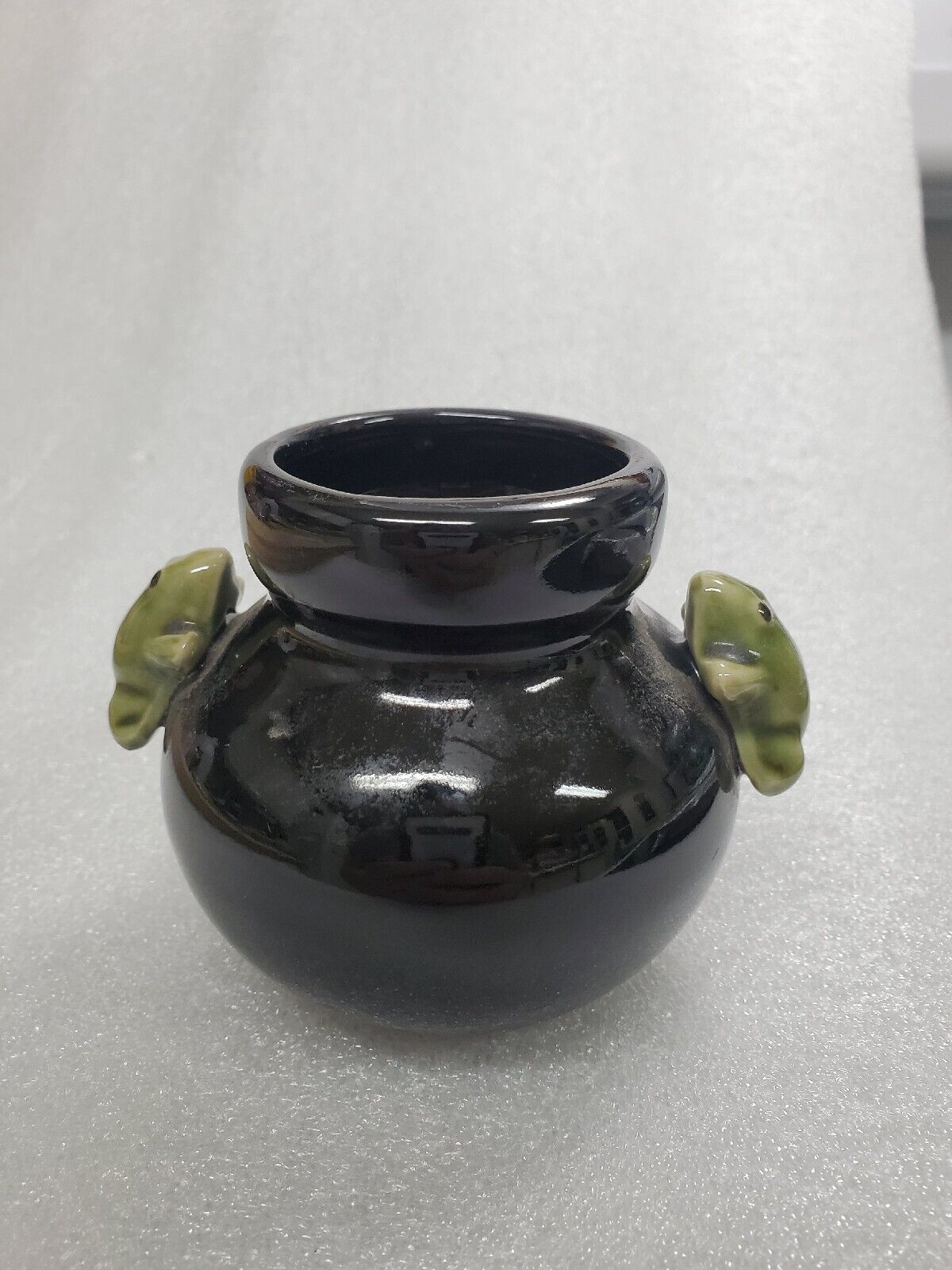 Vintage Ceramic Small Vase With Frogs