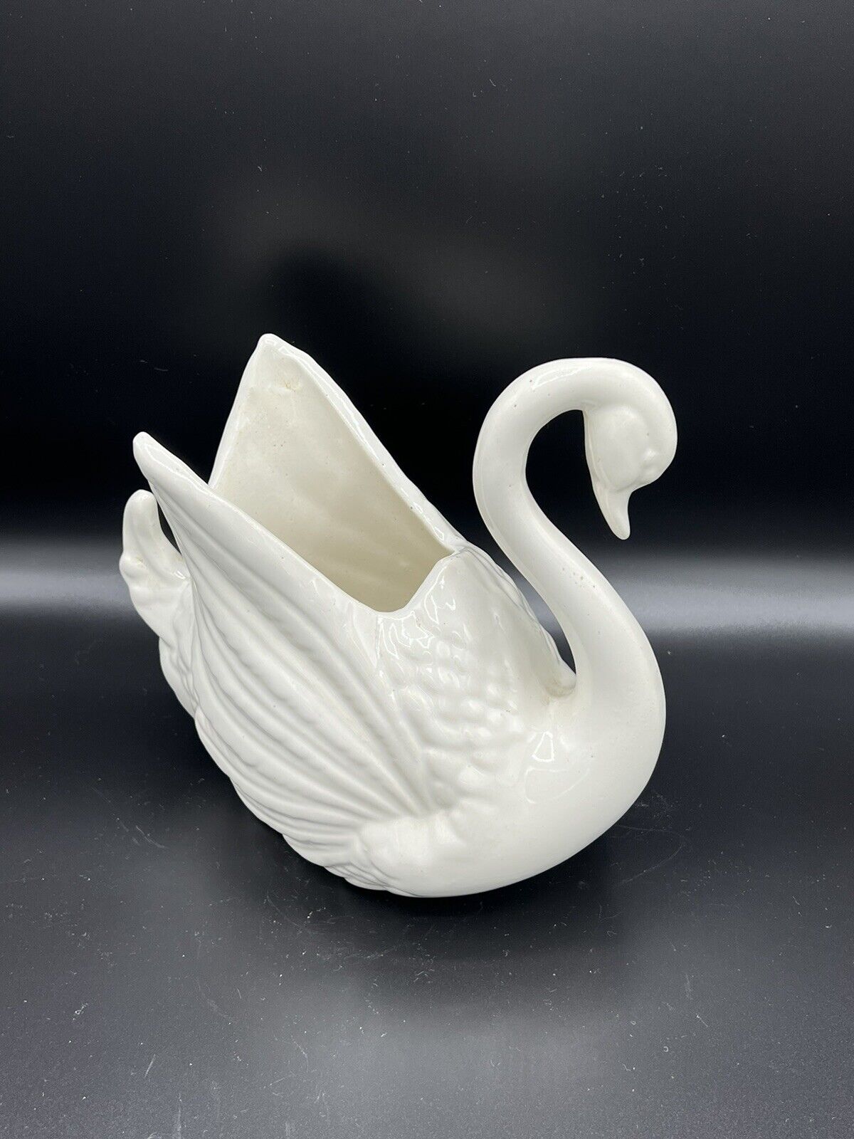 Vintage Mid Century Modern 1950’s swan planter Vase White 7” No Cracks Or Chips