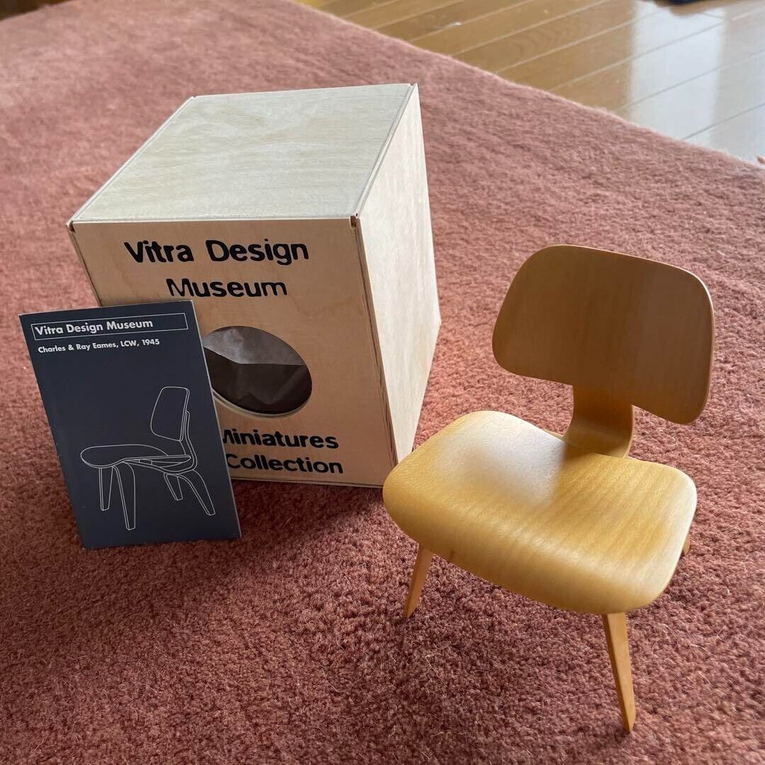 Vitra Design Museum miniatures Eames LCW chair with Original Box Good condition