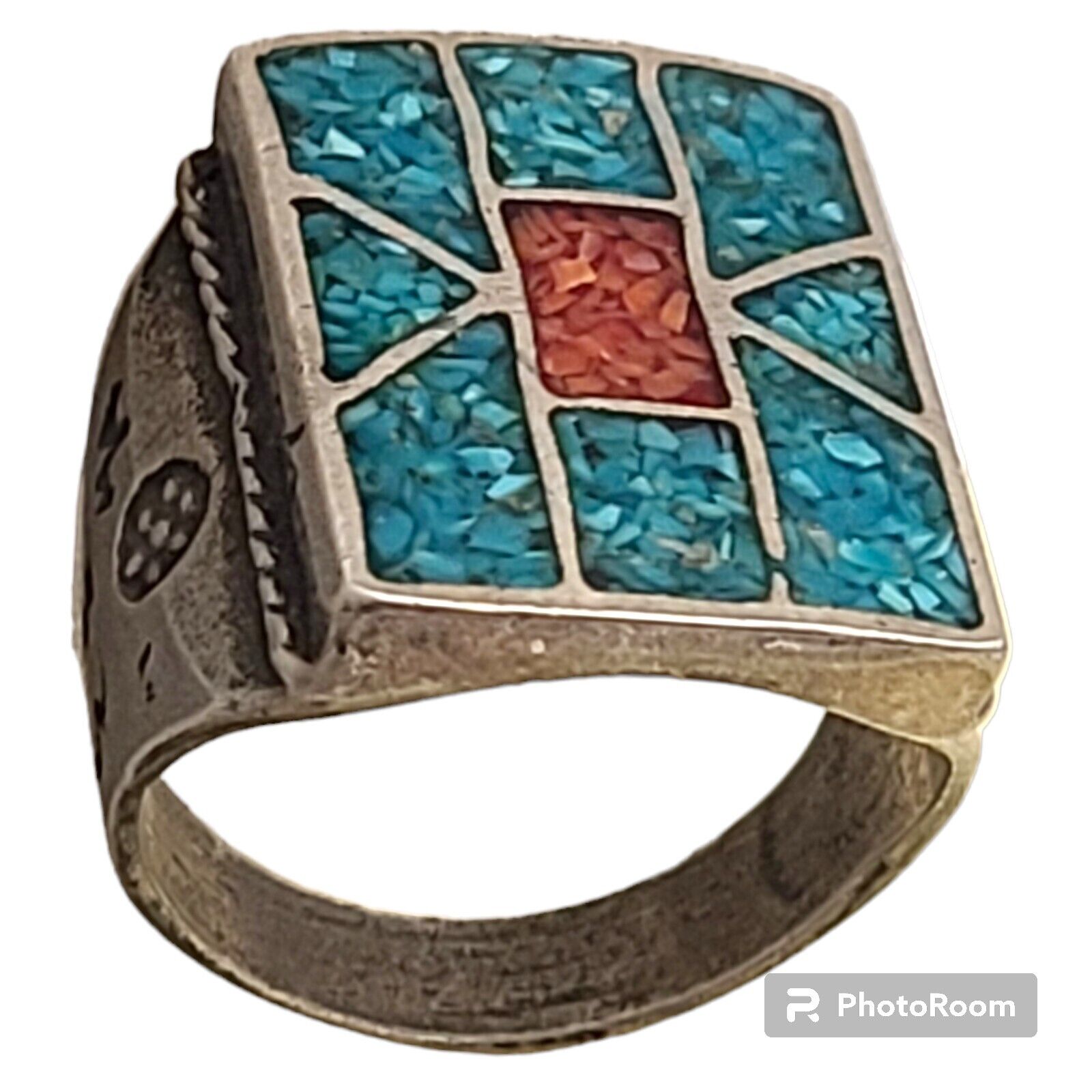 MESMERIZING VINTAGE NAVAJO TURQUOISE CORAL CHIP INLAY STERLING SILVER RINGsz11