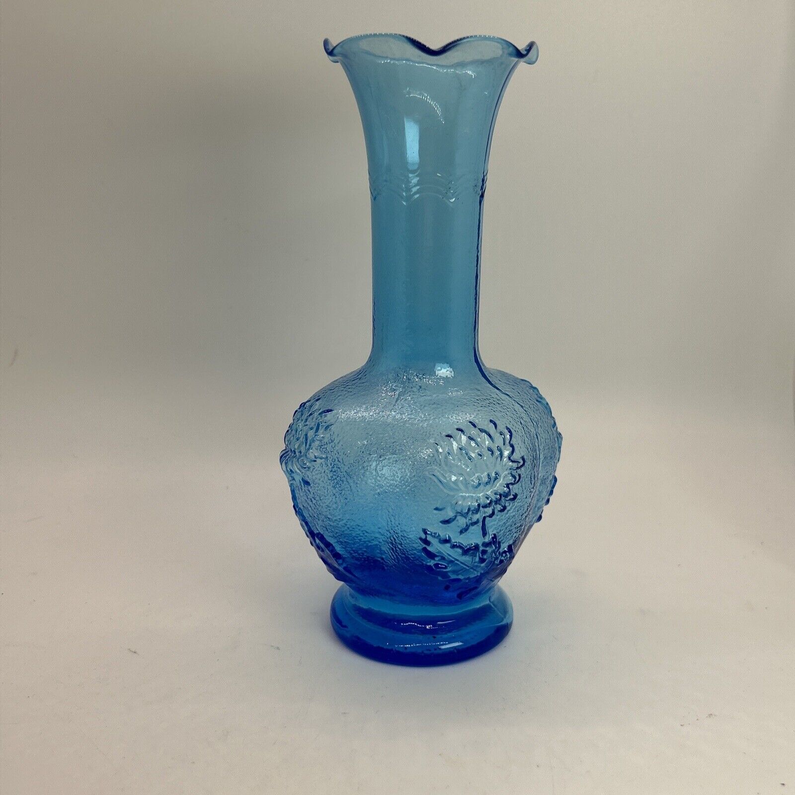 Vintage Imperial Glass Blue Bud Vase Chrysanthemum Pattern  6.25” 1951 Marking