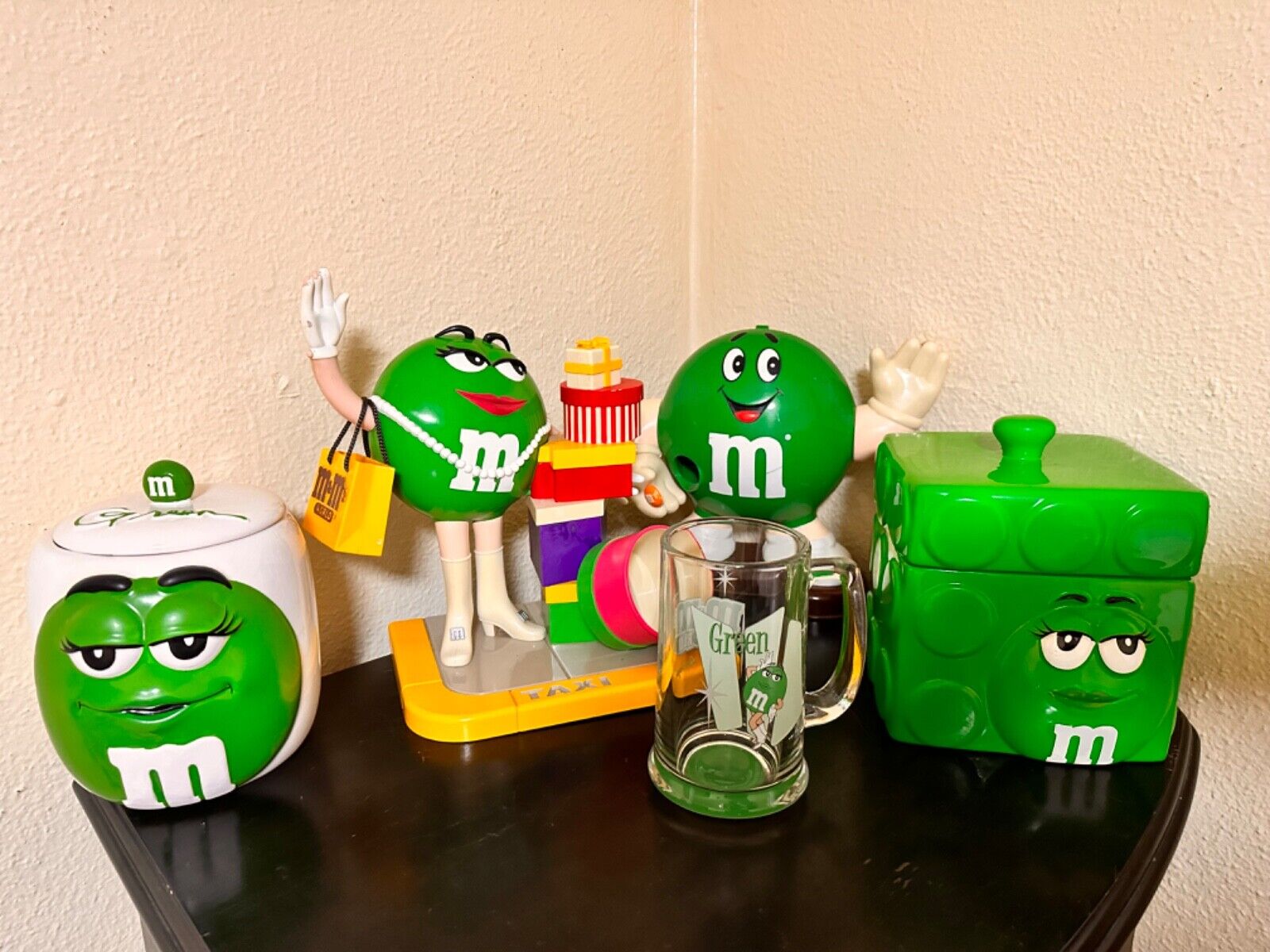 5pc Green M&M Collection Dispenser’s, cookie jars, & Mug