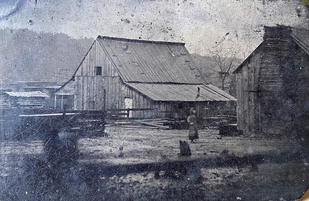 RARE CIVIL WAR ERA CALIF. HOMESTEAD, CABIN, WOOD CHIMNEY, 1860's TINTYPE PHOTO