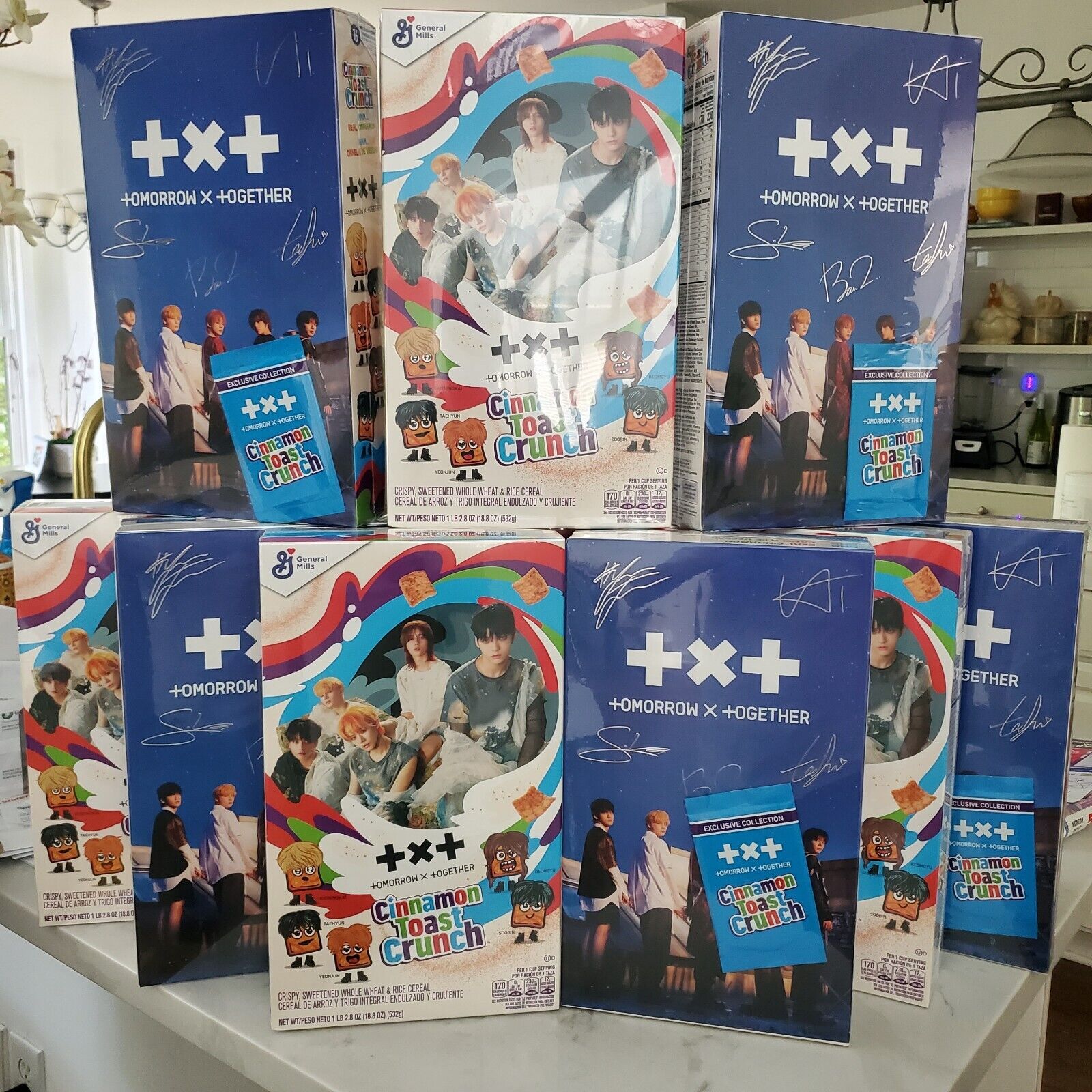 🔥🔥🔥TXT K-POP Cinnamon Toast Crunch Collectable Cereal photo Cards🔥🔥🔥