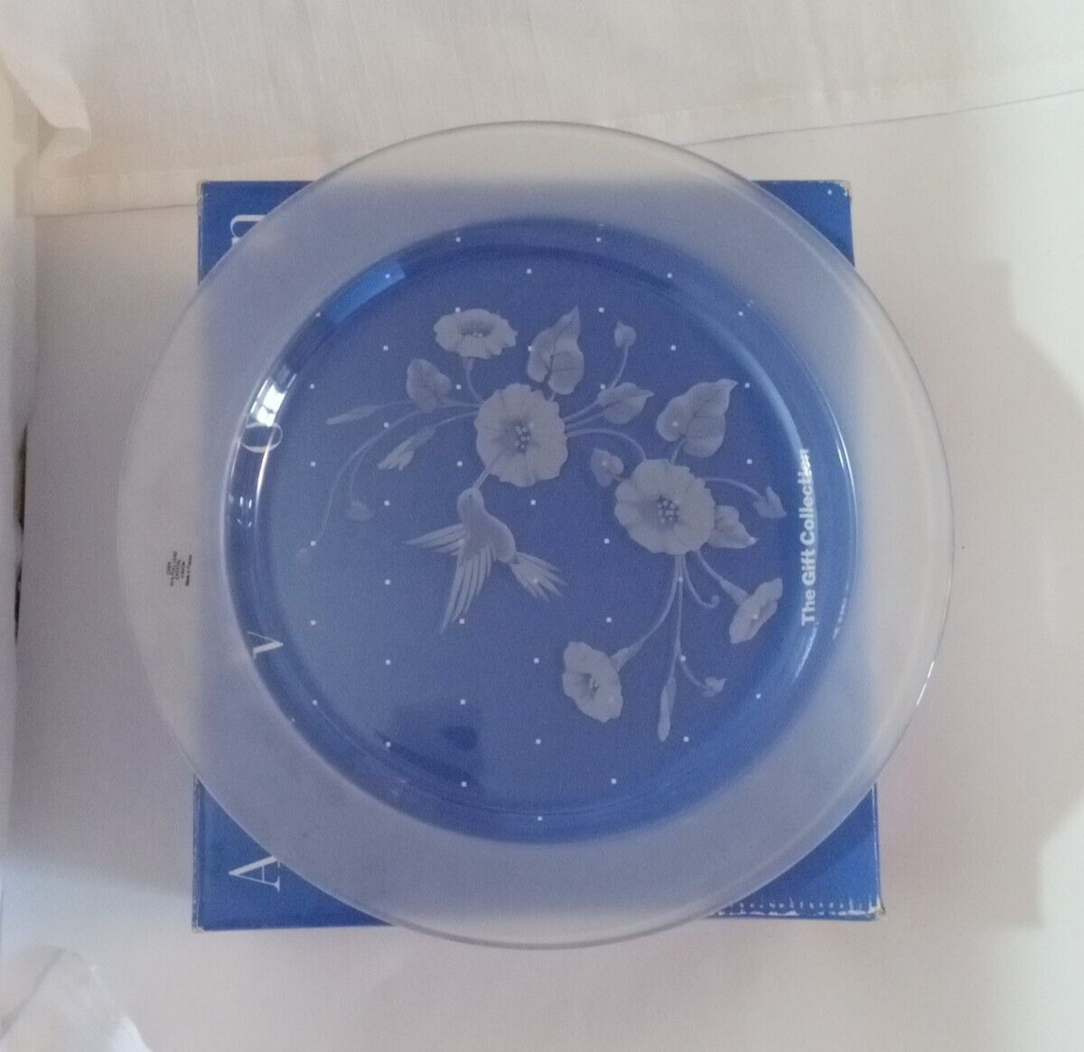 Avon Hummingbird Collection 24% Lead Crystal Etched Dinner Plate
