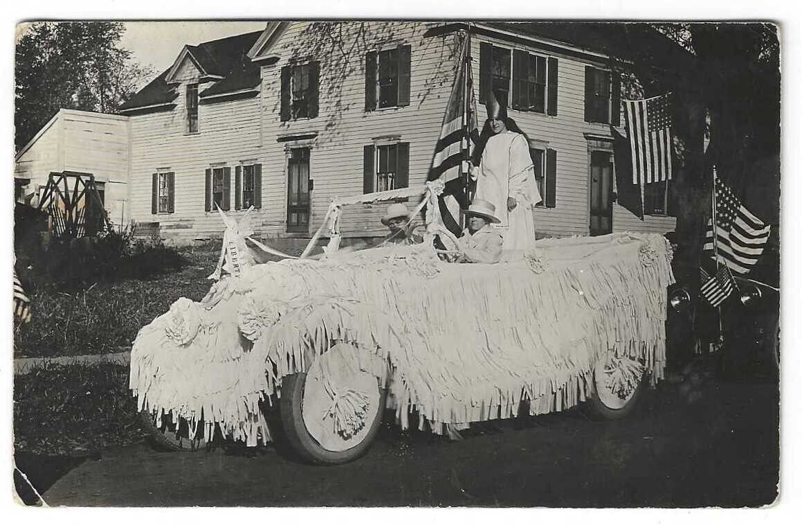 1930\'s Spectacular RPPC Parade Car July 4th Statue Liberty Shag Flags Postcard