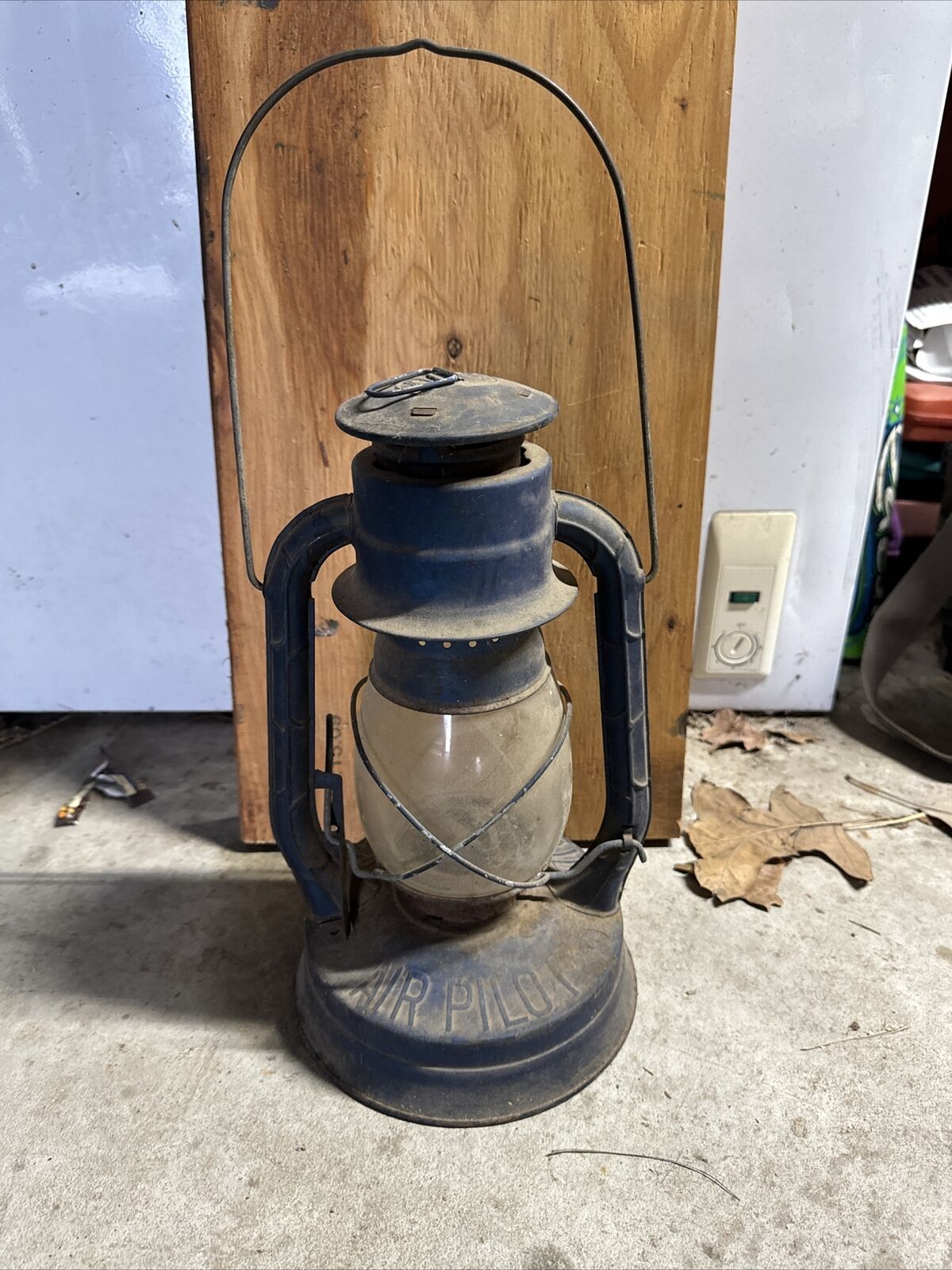 Antique Dietz Blue Spice No 8. Air Pilot Hanging Loop Glass Globe Lantern