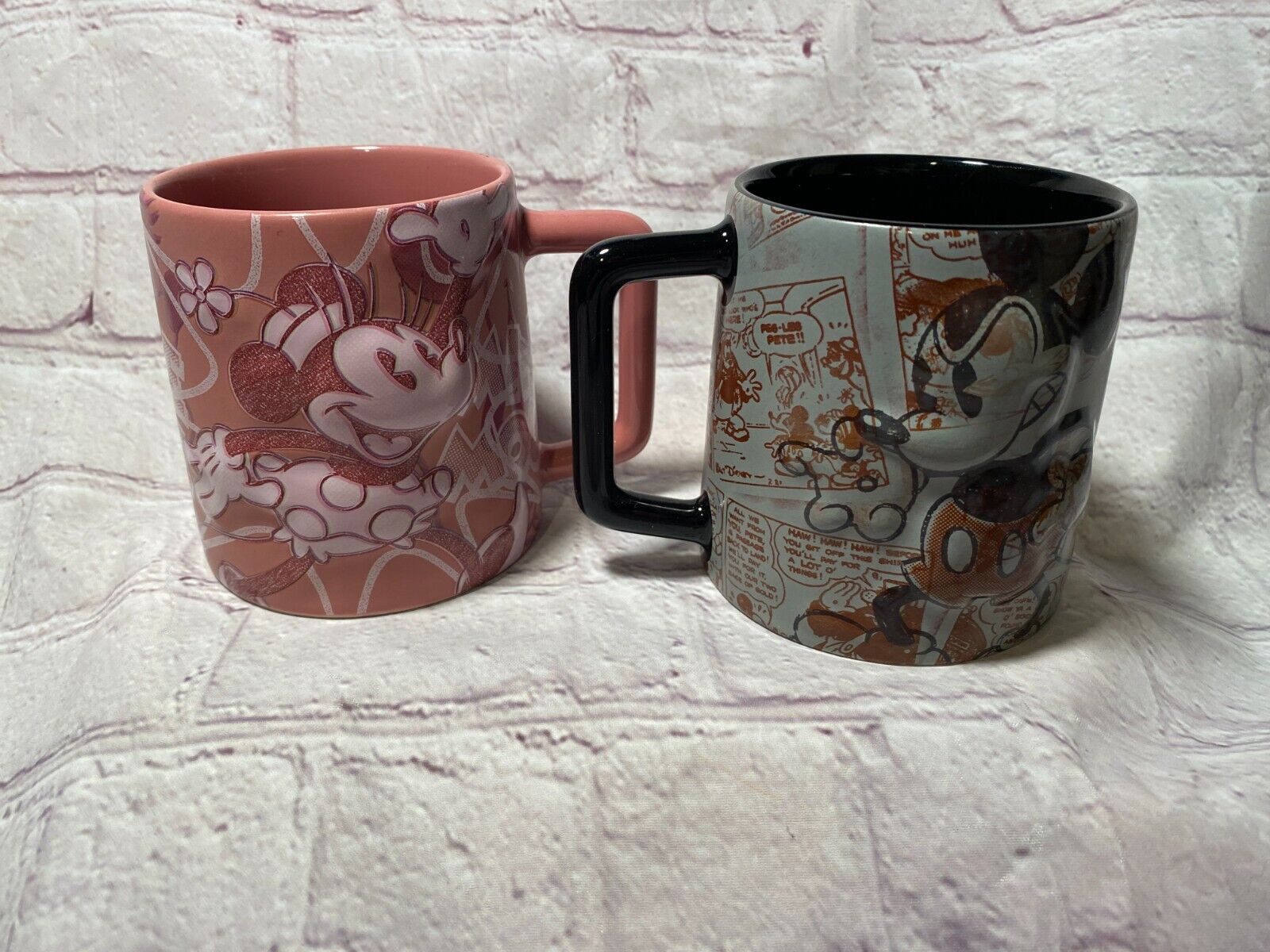 Disney Store Pair of Genuine Authentic Mickey Mouse Minnie Mouse 3D Coffee Mugs