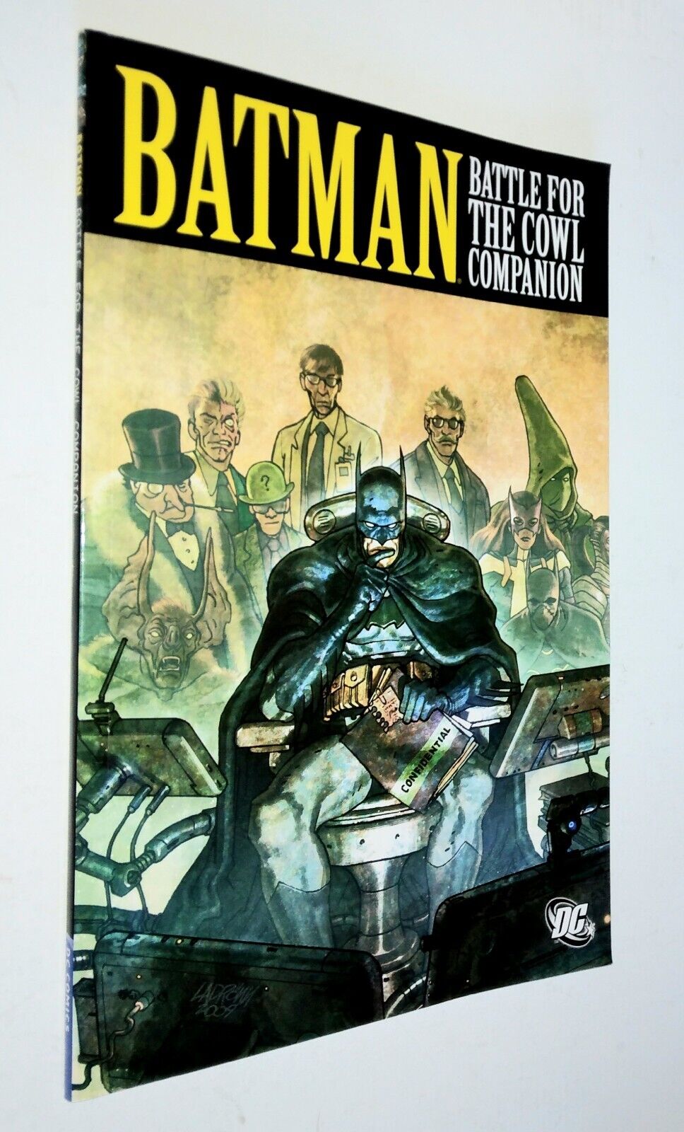 Batman: Battle for the Cowl Companion (DC Comics, 2009 January 2010)