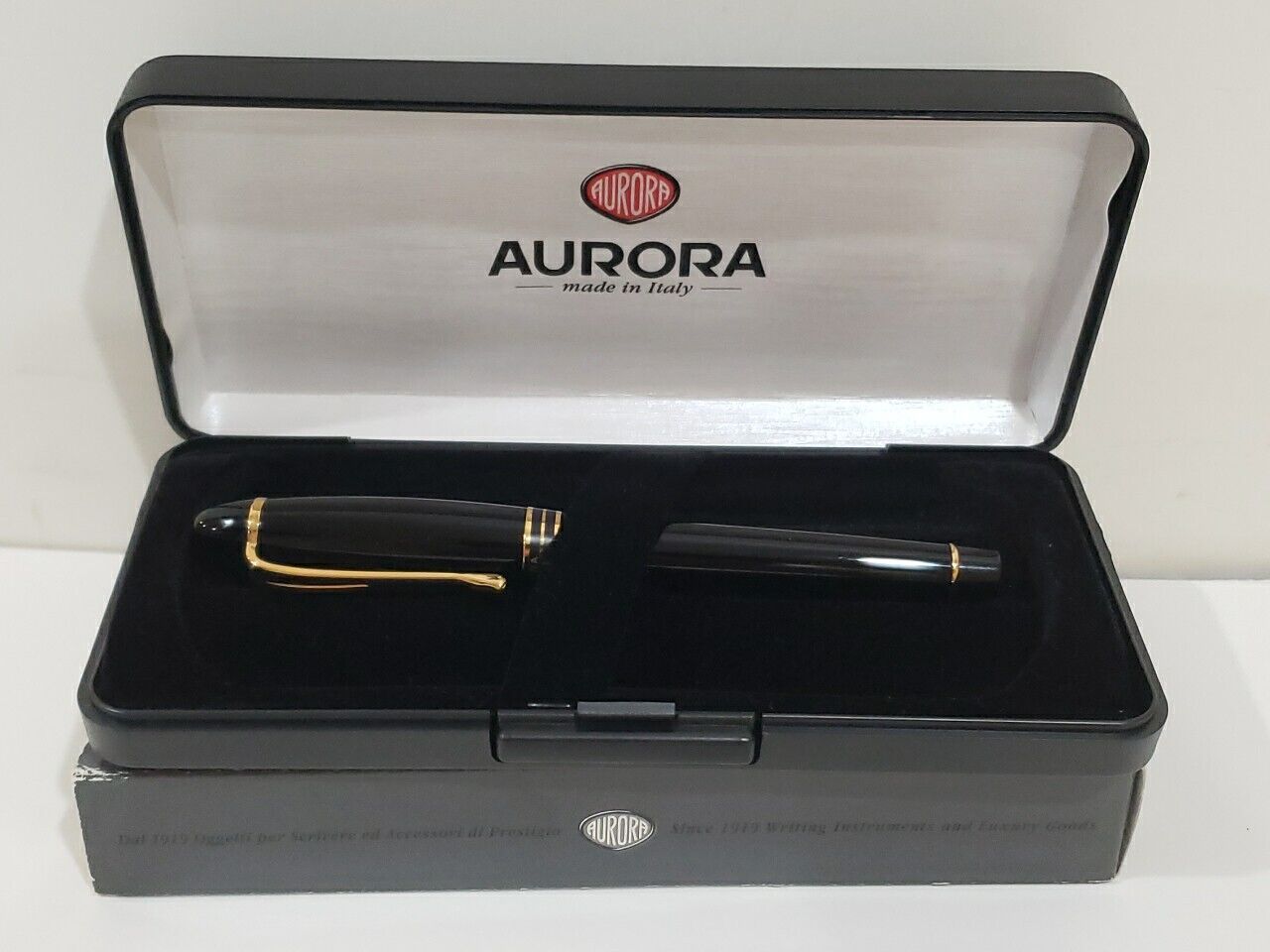 AURORA Roller Pen B71 Black Gold Plated Trims Never Used but Needs New Ink