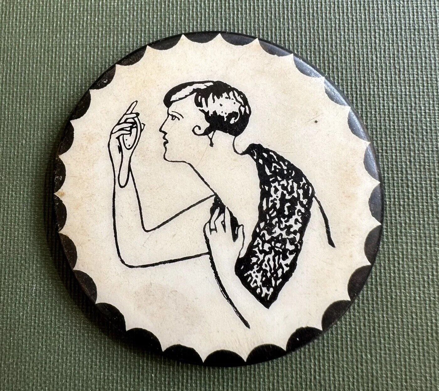 Antique 1920s naughty risqué Flapper lady celluloid pocket novelty mirror  As is