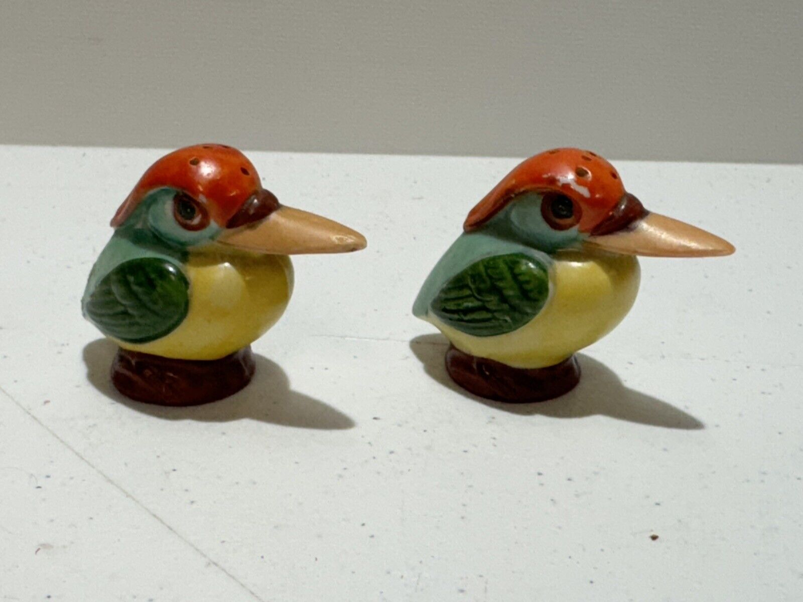 Vintage GERMANY Parrot Kookaburra Salt & Pepper Shakers Tropical Bird Figurines 