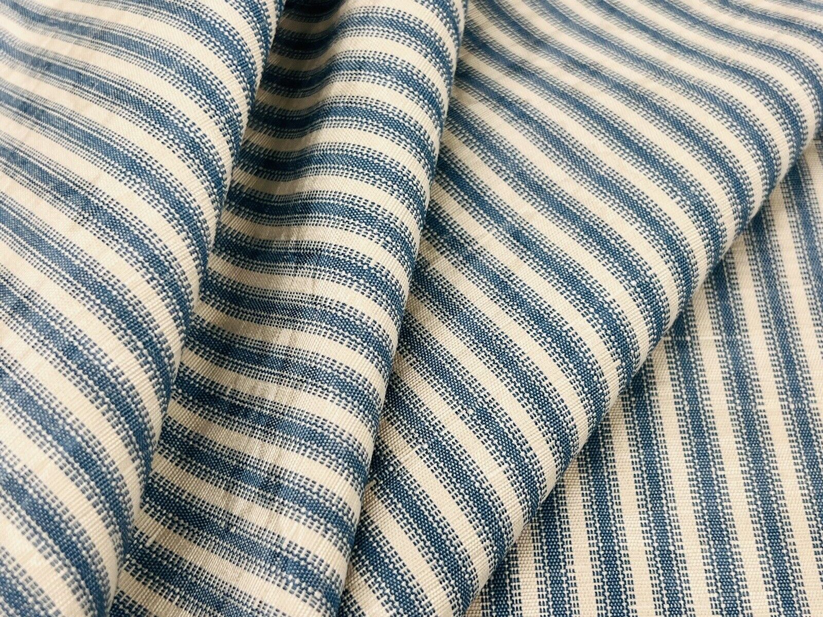 Colefax & Fowler Moire Ticking Stripe Fabric - Sackville / Blue 2.45 yd F4001-02