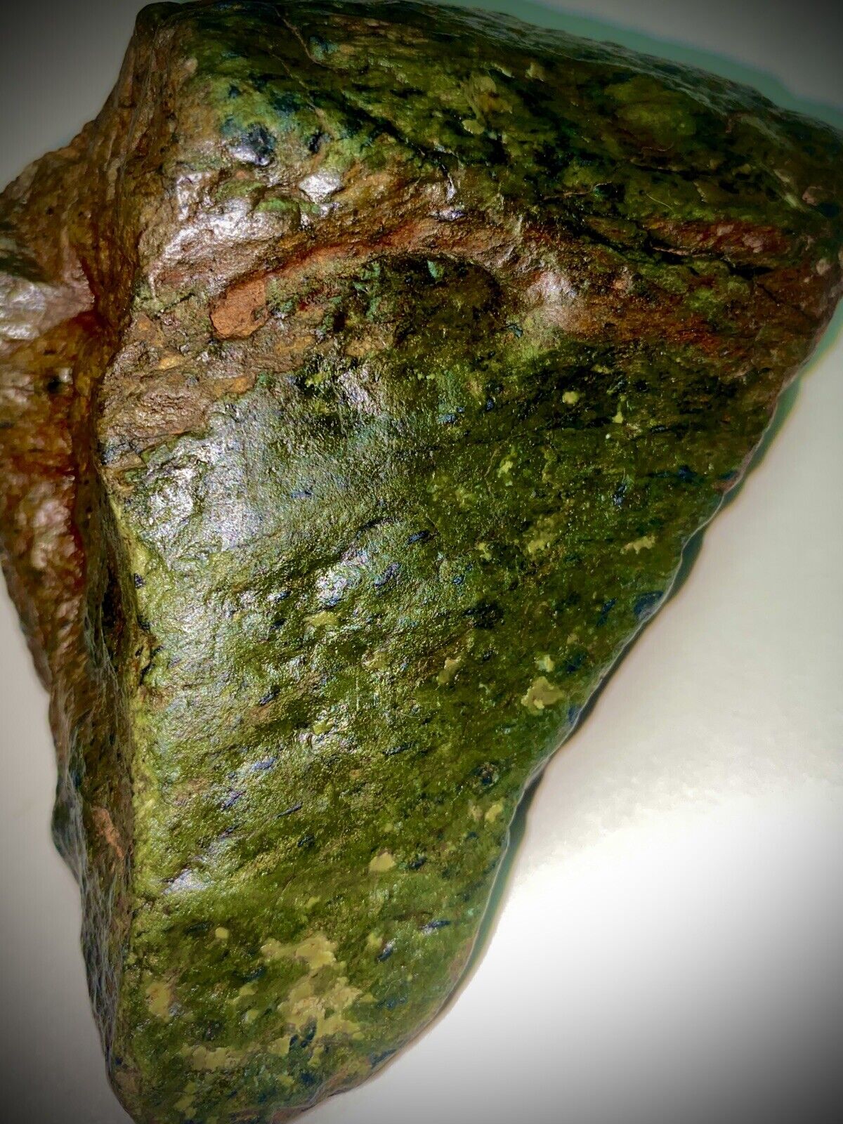 Vulcanized Jade Nodule Green w/ Weatherized Rine And Natural Density Super Rare 