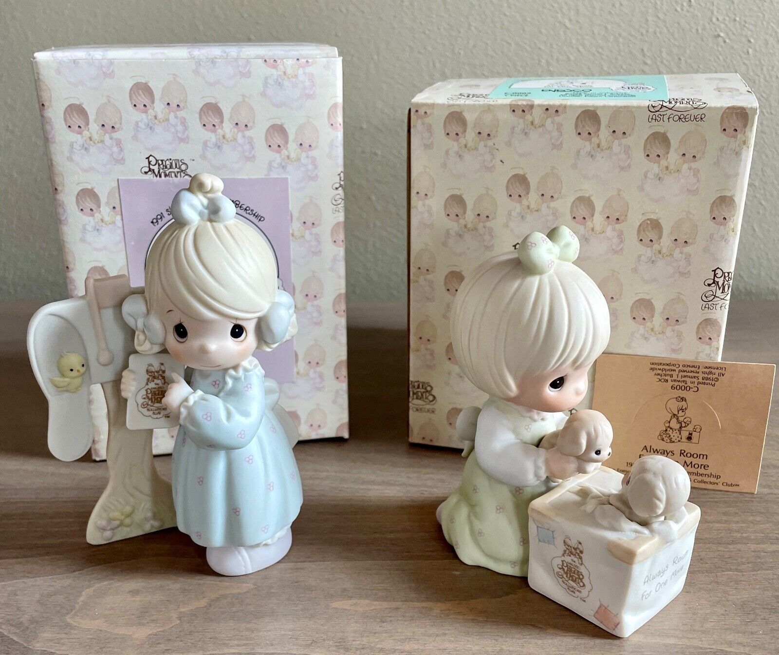 Precious Moments Lot of 2 Collectors Club Figurines \'89 & \'91 With Boxes