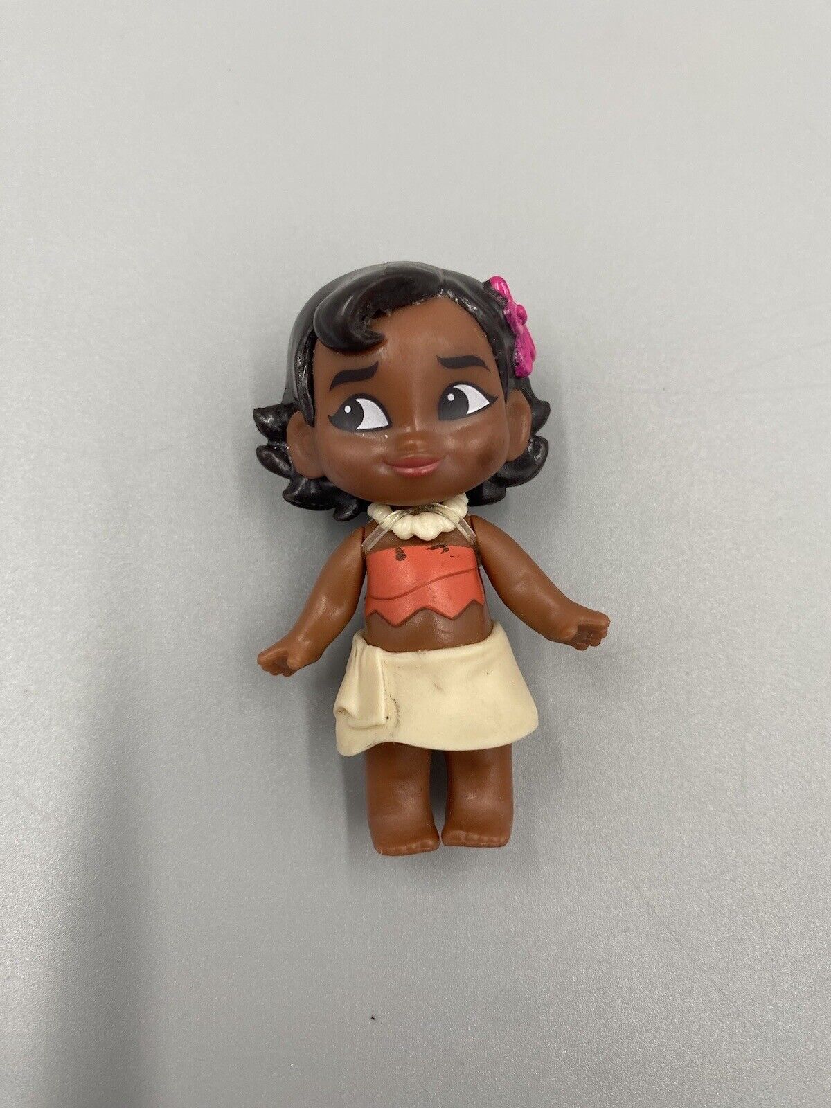 Disney 2” Young Moana of Oceania Small Doll Figure