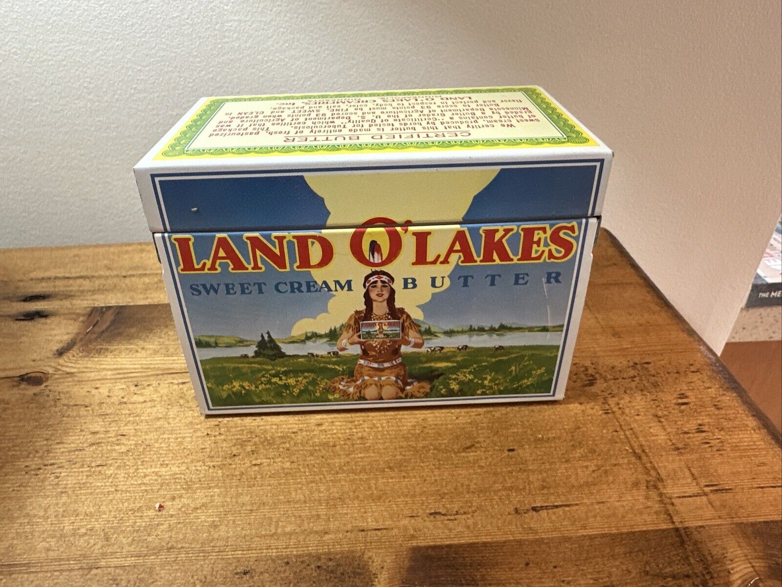 Vintage Land O Lakes Butter Recipe Box with Cards 1960