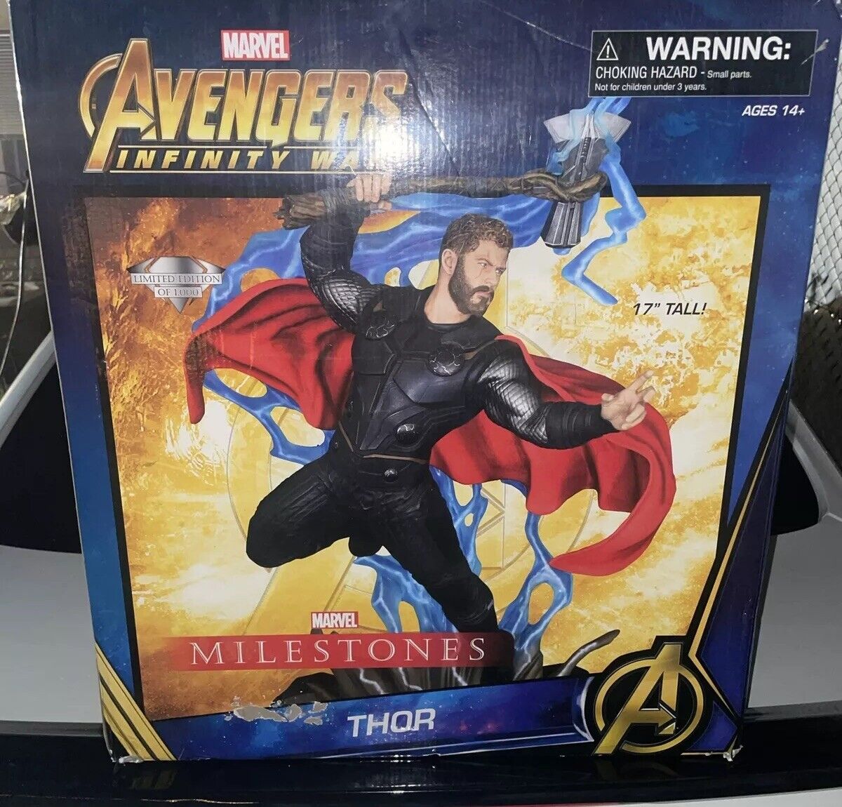 Marvel Milestones Avengers Infinity War Thor Statue 17 inch #254/1000 •••READ•••