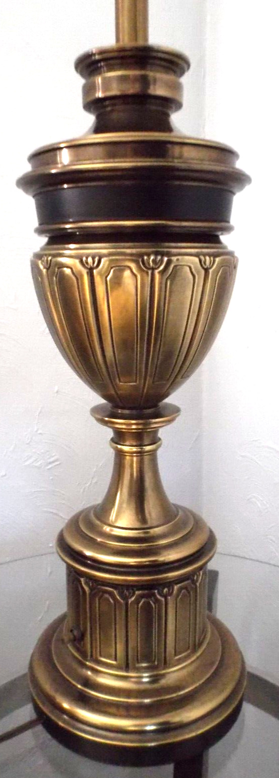 Vintage STIFFEL Traditional Brass Trophy Urn Table Lamp With 3-Way Light Signed