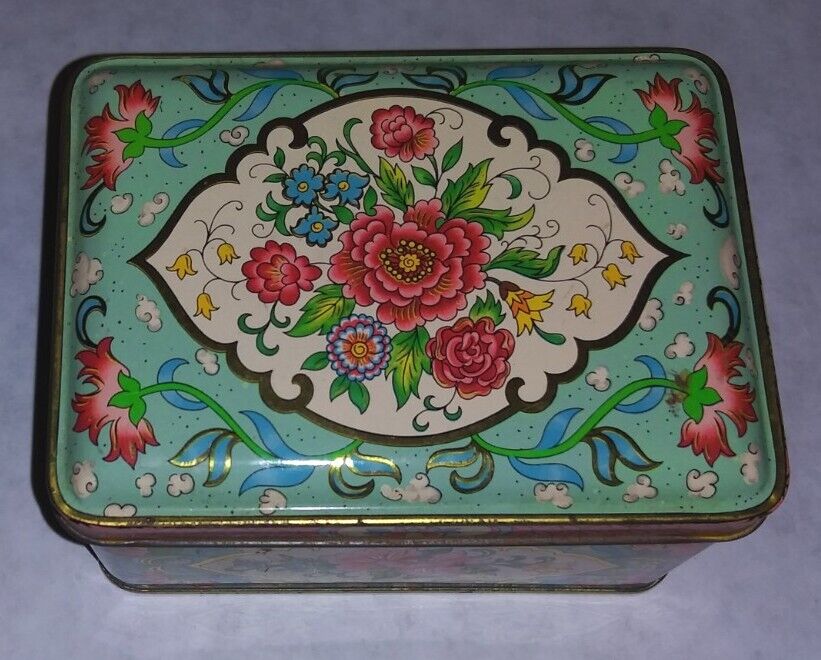 LOOK LOOK Vintage Floral Tin by Daner Made in England Very Clean