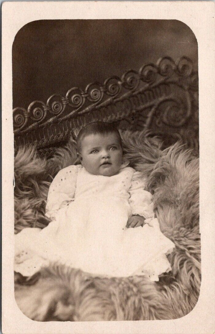 RPPC Serious Baby Sitting Fur Flora Bucholz Kleiboeker c1910 photo postcard HQ8