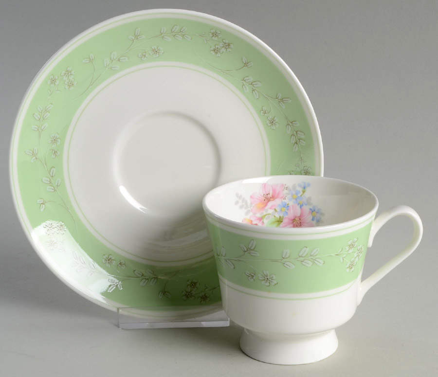 Mikasa Sweet Valley Cup & Saucer 397475