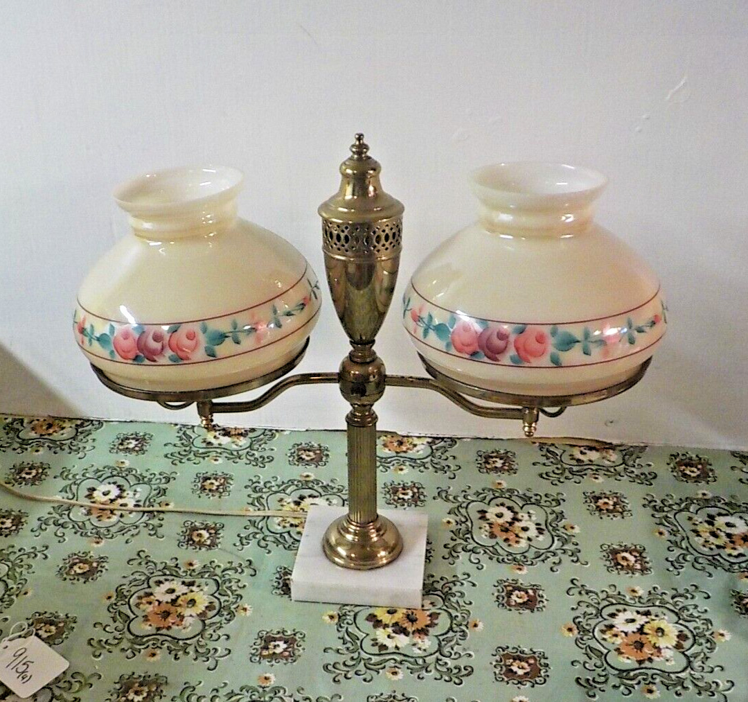 EARLY BRASS STUDENT LAMP DOUBLE FLOWER  GLASS SHADES HURRICANES FONT 20th C.