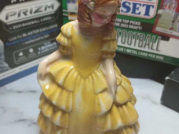 Vintage Holland Mold Girl Figurine In Yellow Dress