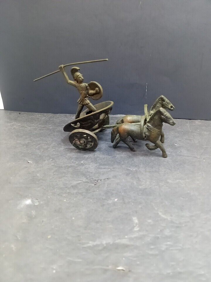 ❤️ VTG Bronze  Roman Gladiator Chariot with 2 Horses Sculpture See Description 