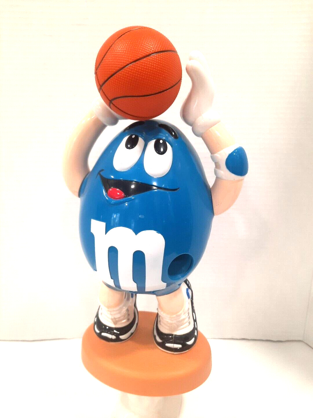 M&M\'s Blue Basketball Sport Candy Dispenser Limited Edition Collectible Figure