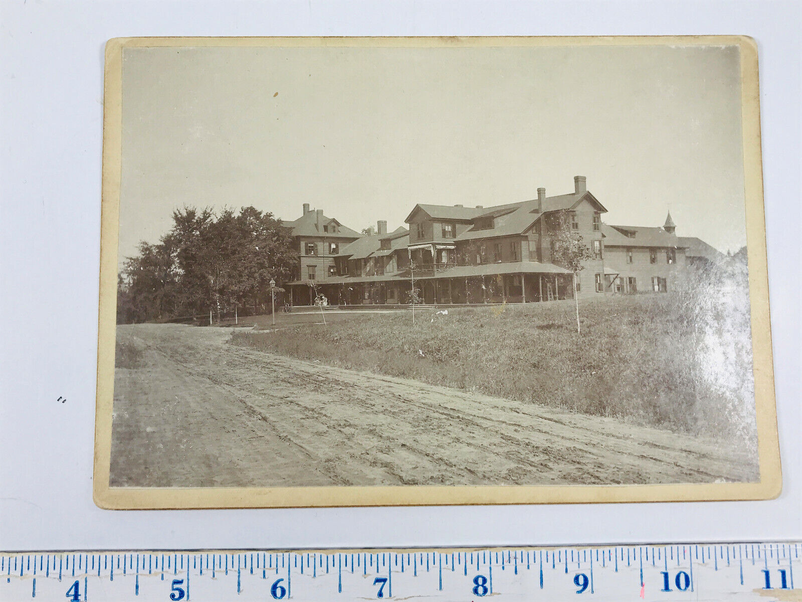 1900's Hillhurst Hotel Norfolk Connecticut area CT cabinet card photo RARE