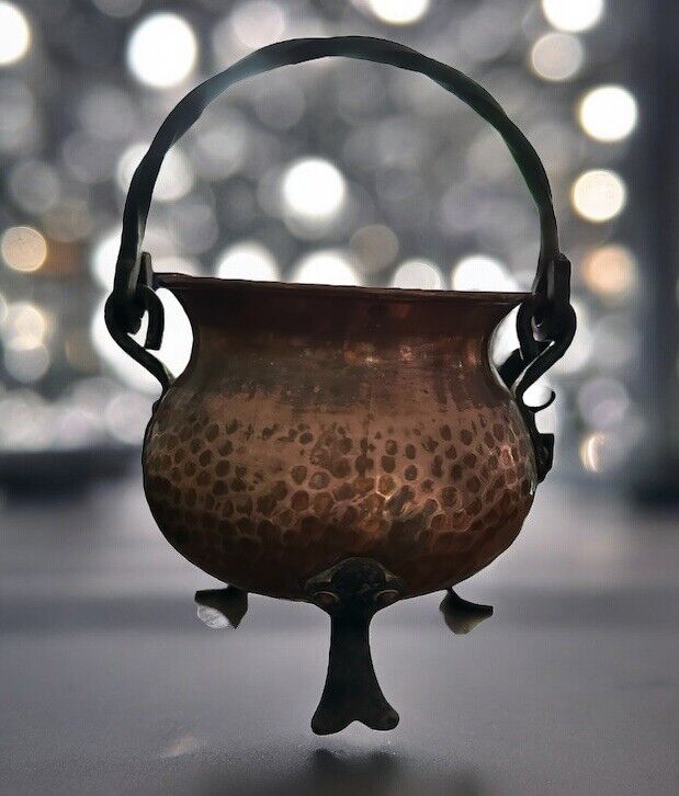 VTG Hammered Copper Pot Kettle Mini Cauldron Wrought Iron Handle- Germany READ