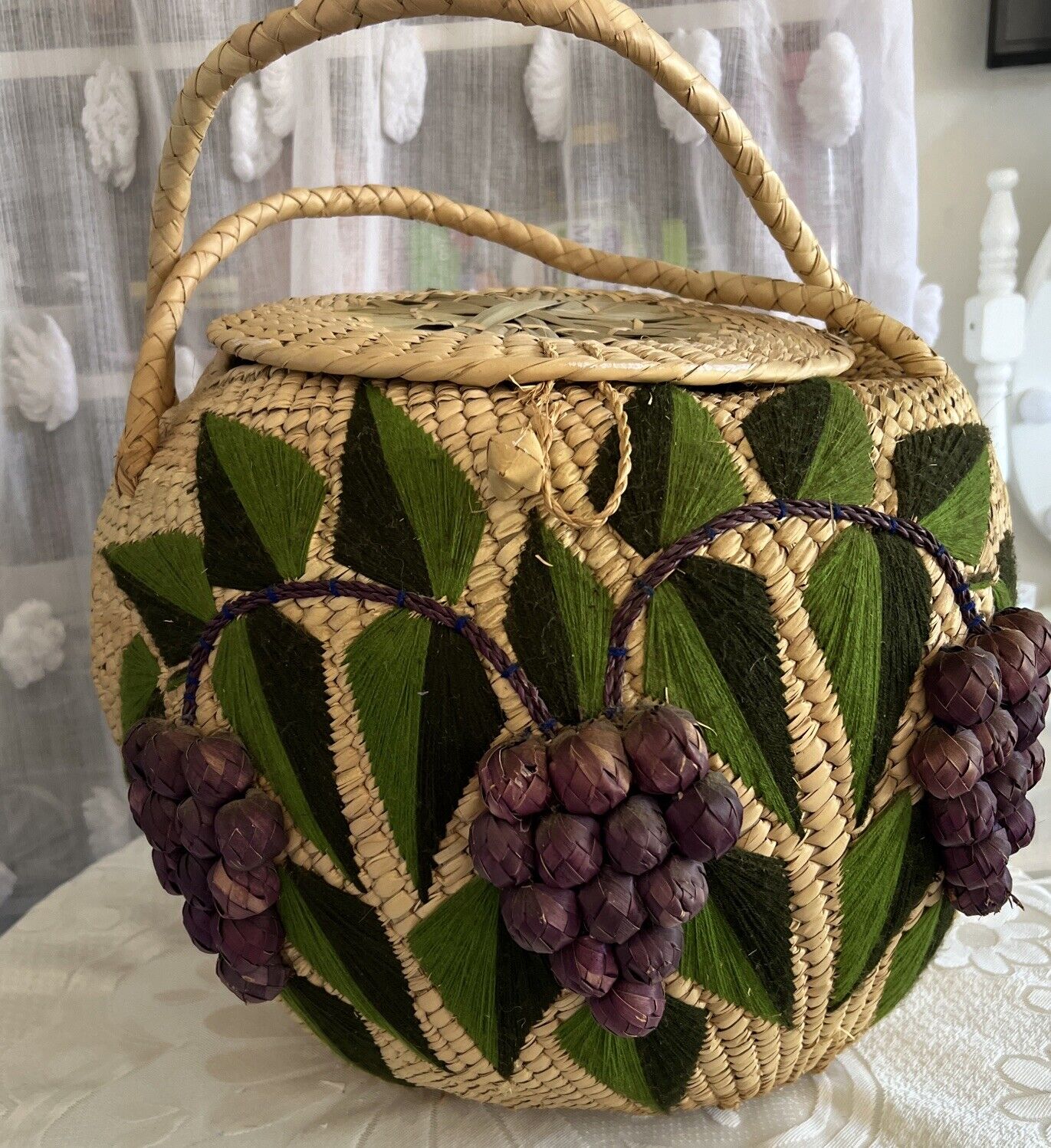 Vintage Round XL Rattan Basket With Lid Grapes Leaves Handles 14LX50”Circum