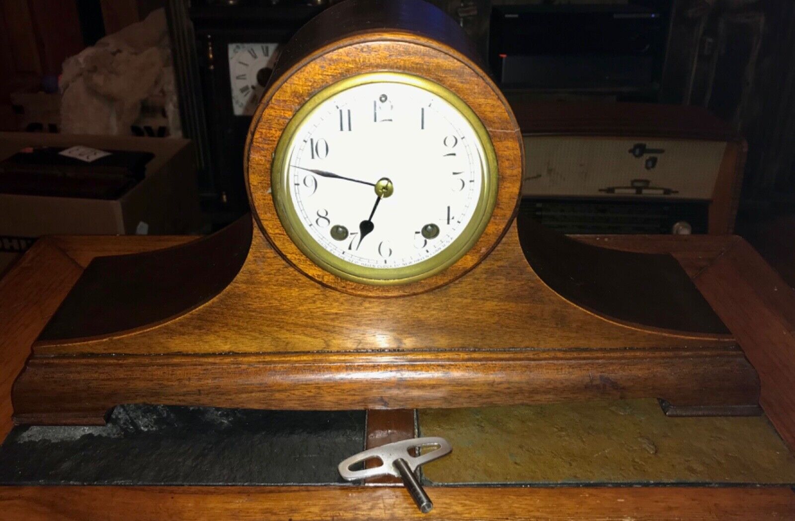 Antique New Haven Clock Co. Mantel Clock Works With Key