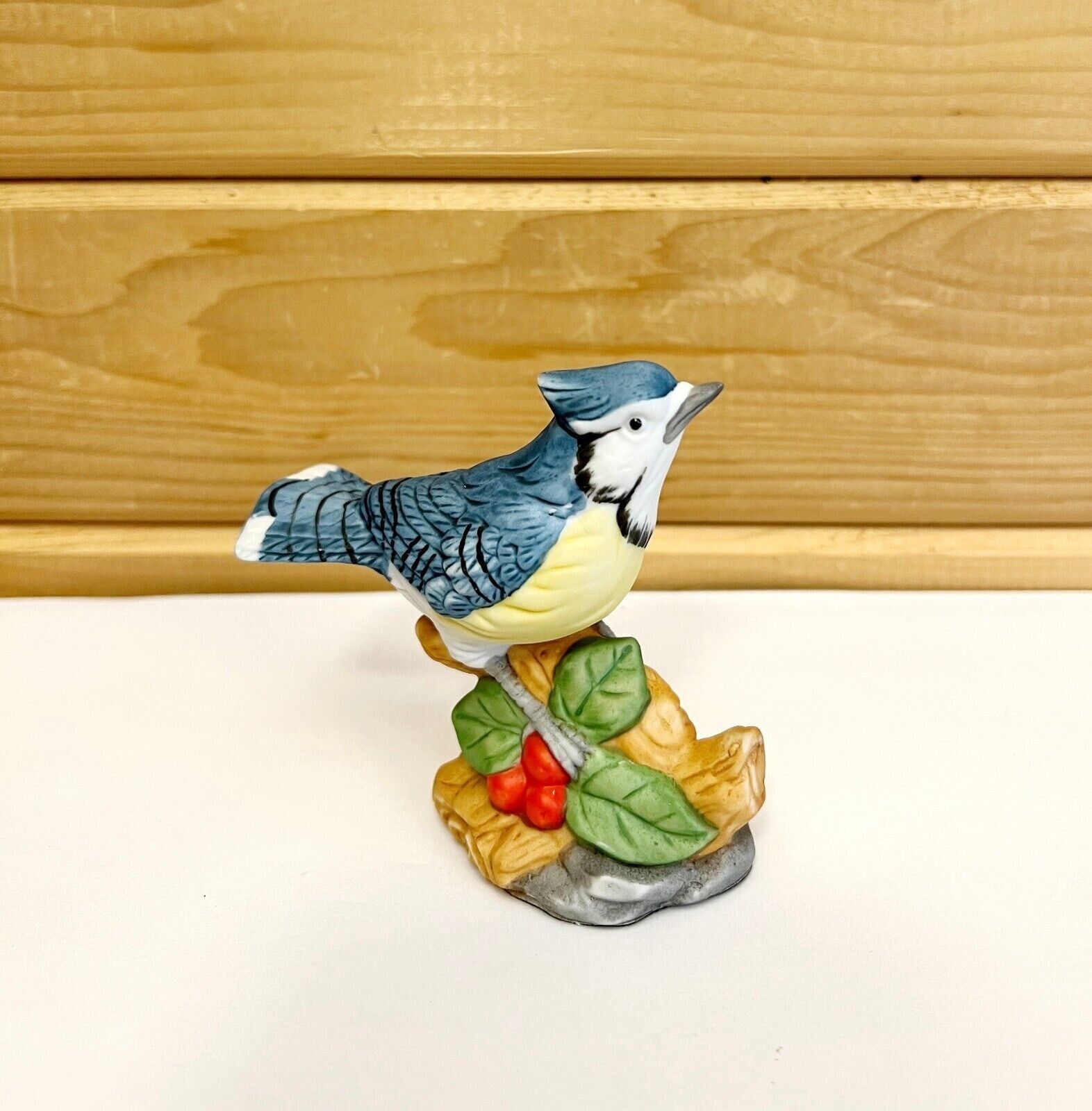 Blue Jay Whitehall Society Porcelain Figurine Vintage LN Bird Collectible