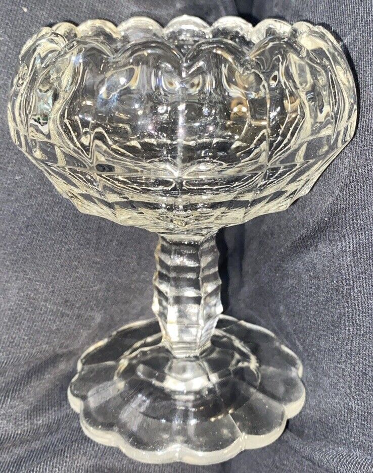 Vintage Mini Flower Elegant Cut Glass Pedestal Compote Bowl/Candy Dish