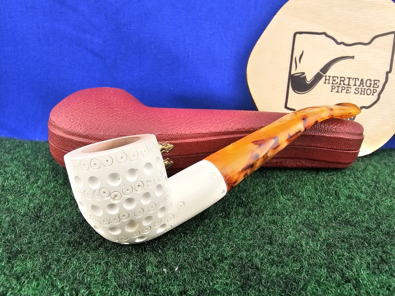 MBSD Featherweight Hand-Carved Block Meerschaum Estate Pipe With Fitted Case