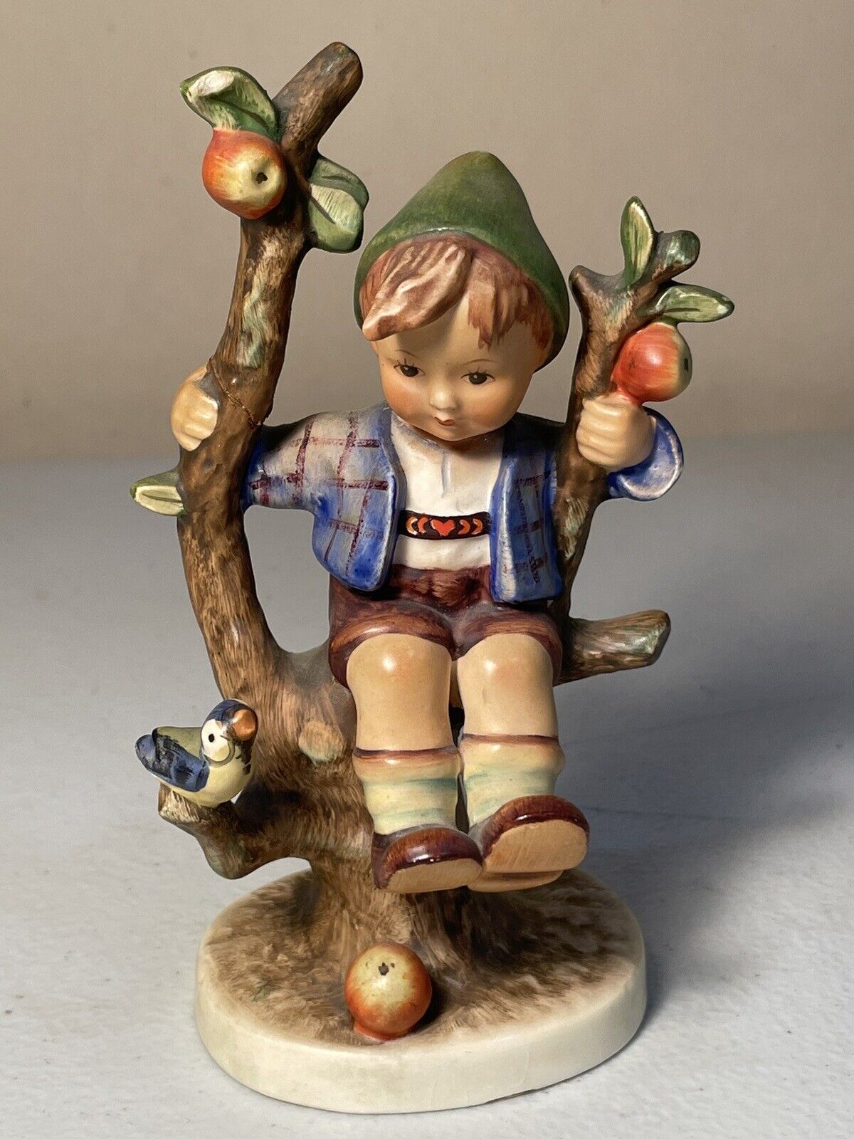 Rare Goebel Hummel Figurine Apple Tree Boy 142/1 Full Bee 1950 Early Version 6\