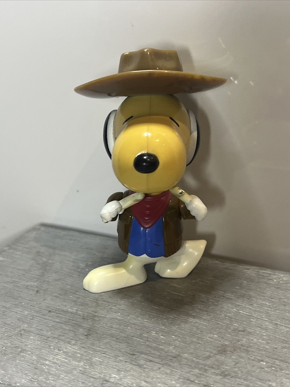 Snoopy Cow Boy 1999 Mcdonalds Collectable Toy Figurine.Does not stand on its own