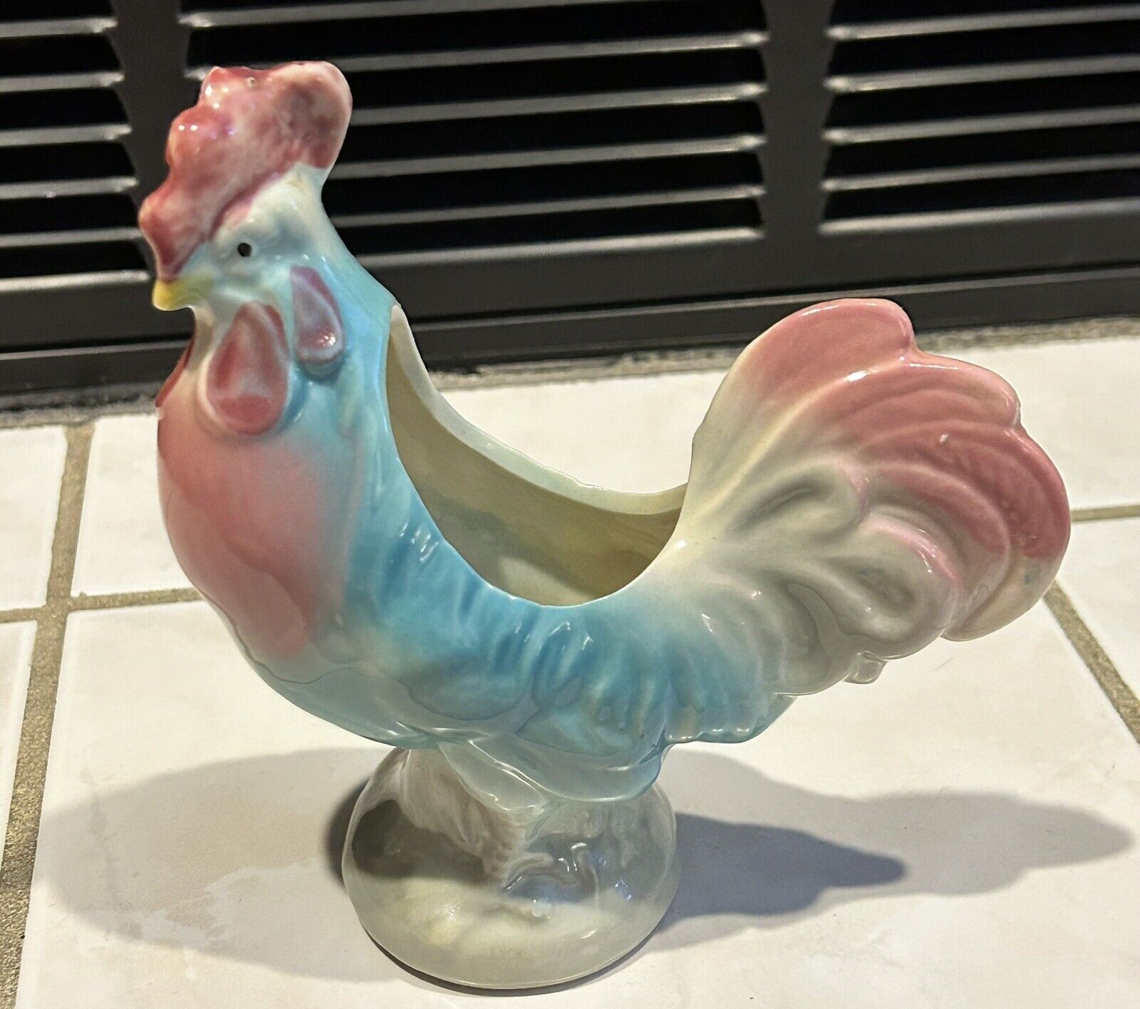 Vintage ROOSTER Ceramic Planter PASTEL Painted 6 inch farmhouse style MCM