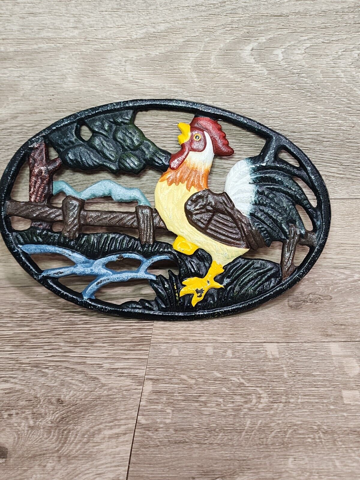 Chicken Rooster Cast Iron Metal Trivet Country Farm Hot Plate Oval Rolling Hill