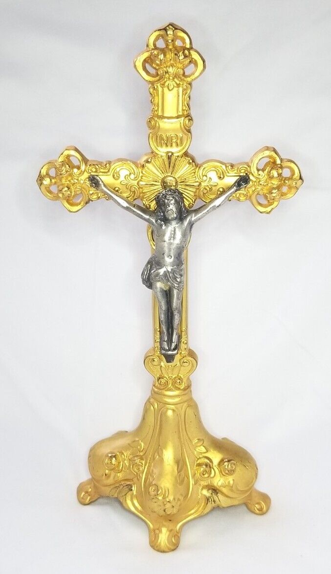 Vintage Ronson AMW Two Tone Altar Crucifix 10\