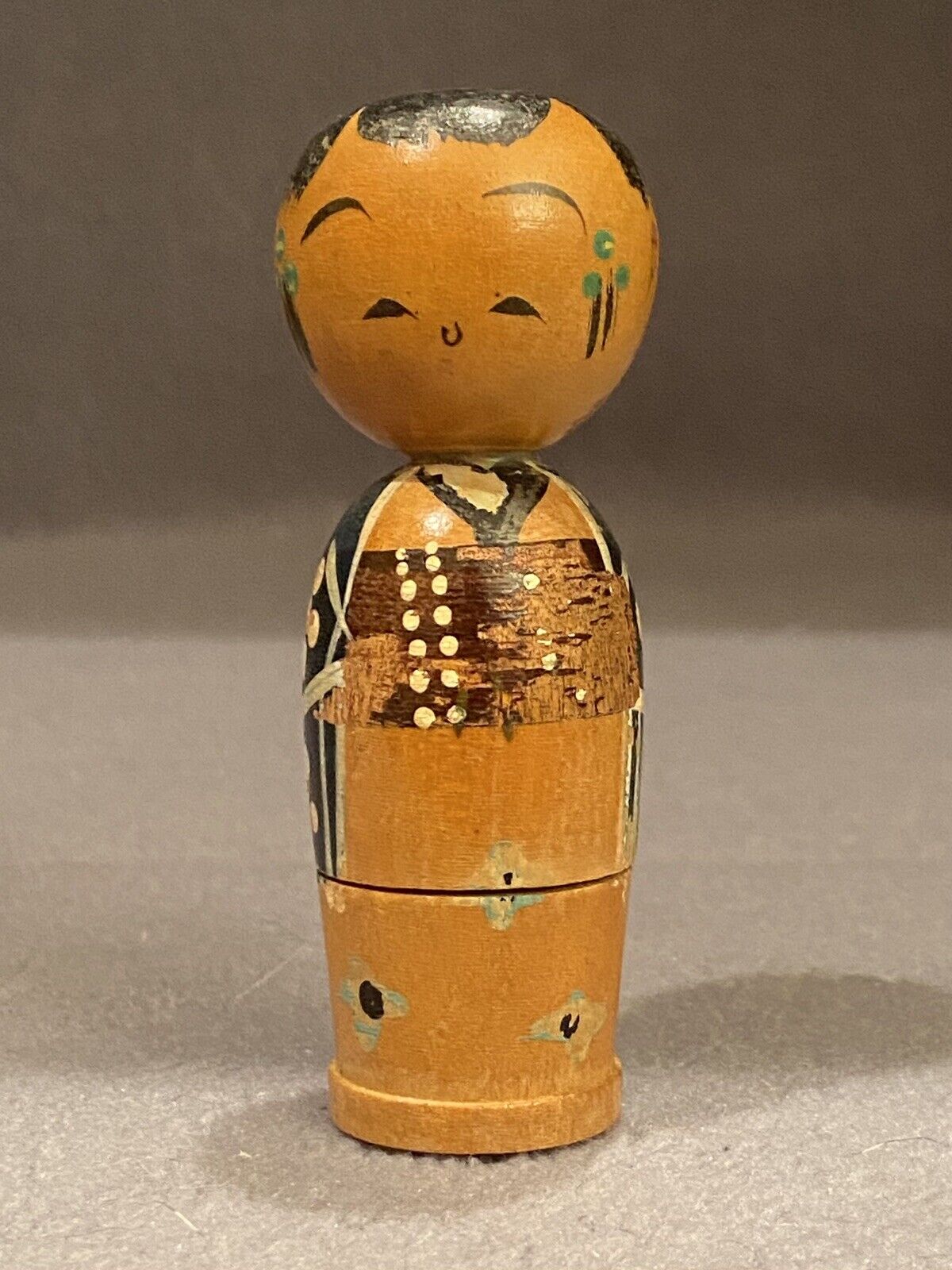 Vintage Wood Japanese Figure Needle Case- Very Rare