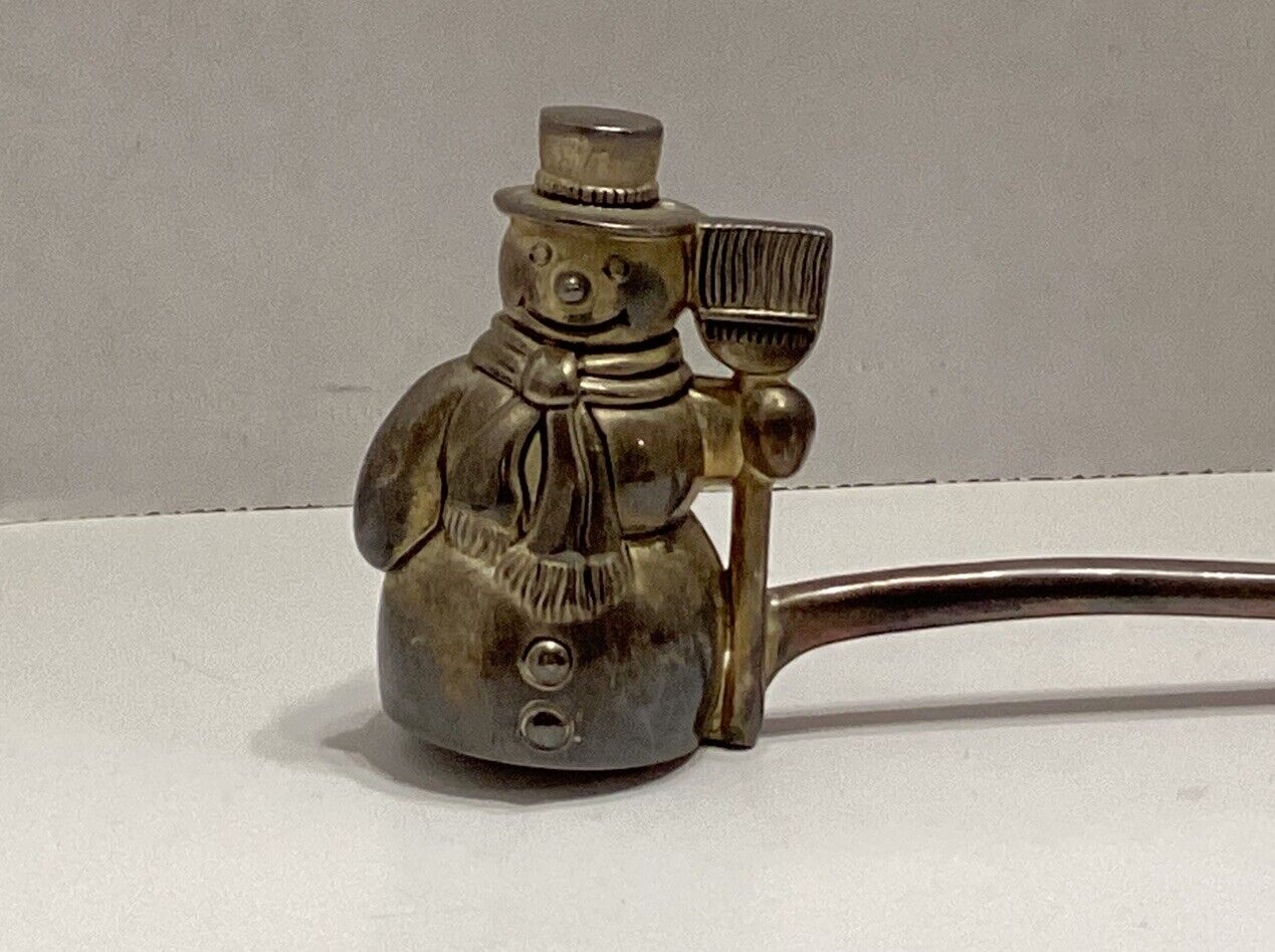 GODINGER Silver Plated Frosty The Snowman Candle Snuffer