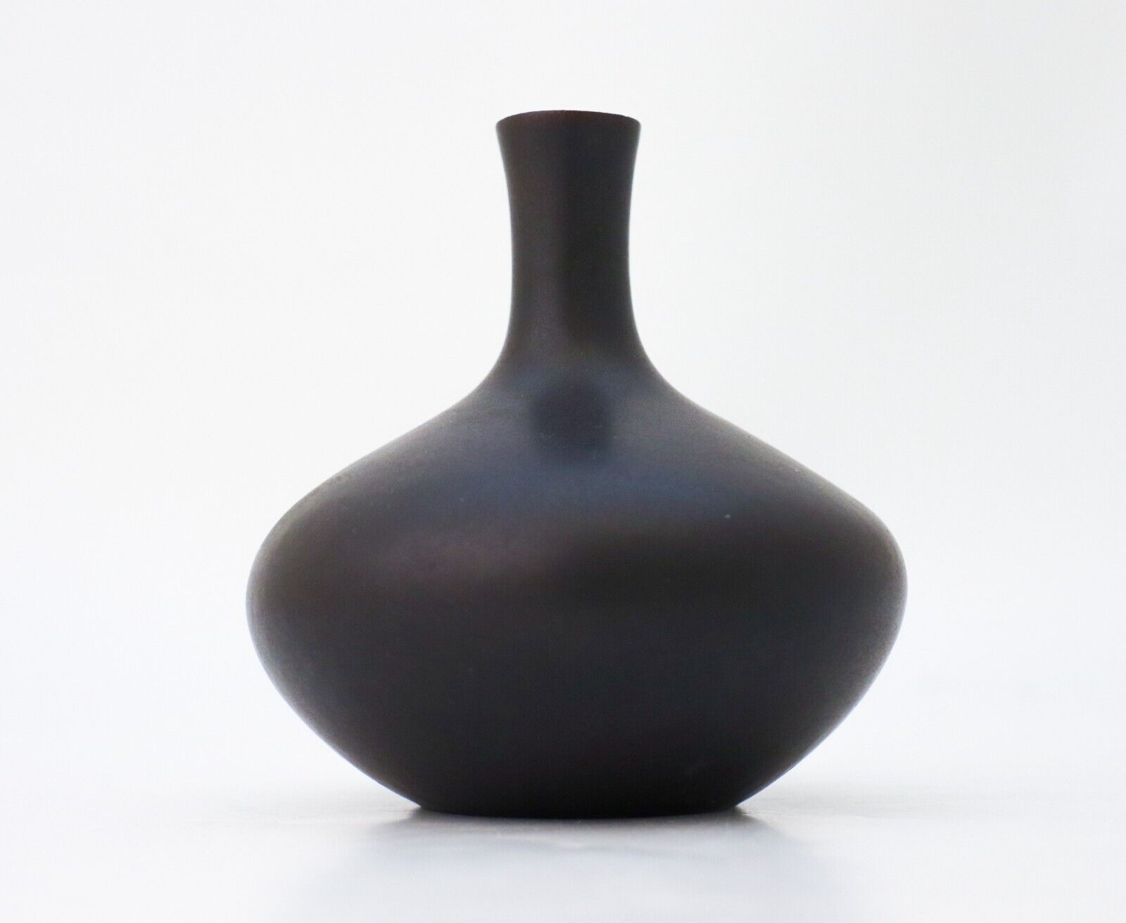 Black Ceramic Vase - Carl-Harry Stålhane - Rörstrand - Mid 20th Century